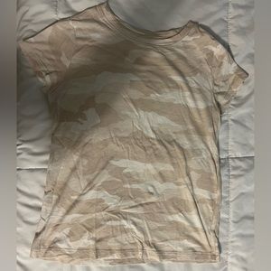 Athleta camouflage t-shirt. Adult xx-small